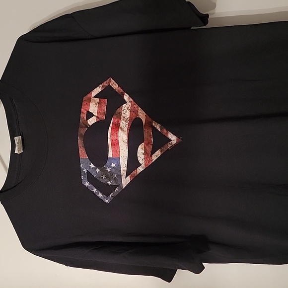Fruit of the Loom Other - Mens Graphic Tee ss American Flag Superman Emblem Symbol Logo size XL 100 cotton
